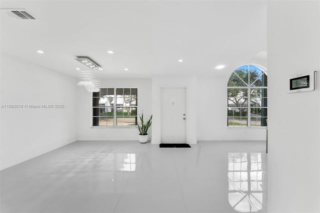 4 of 38 - 21420 Sw 94th Ave, Cutler Bay, FL