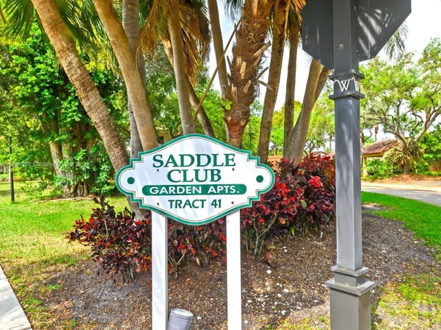1 of 12 - 16168 Laurel Dr 101, Weston, FL