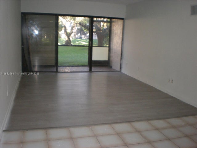 1 of 12 - 5855 Washington St 92, Hollywood, FL