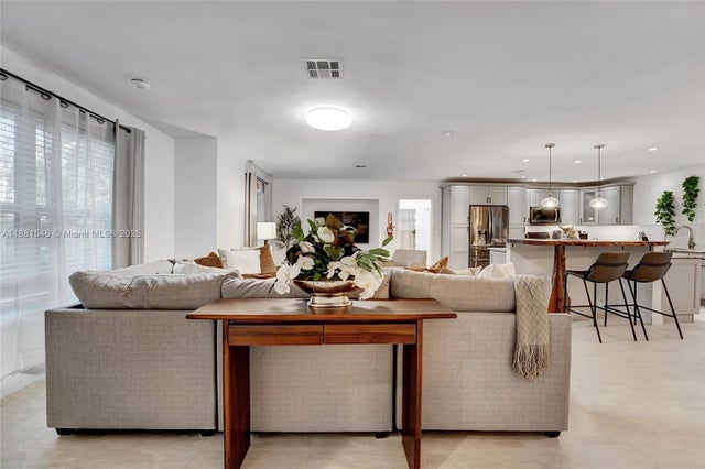 5 of 80 - 14330 Sw 20th St, Davie, FL