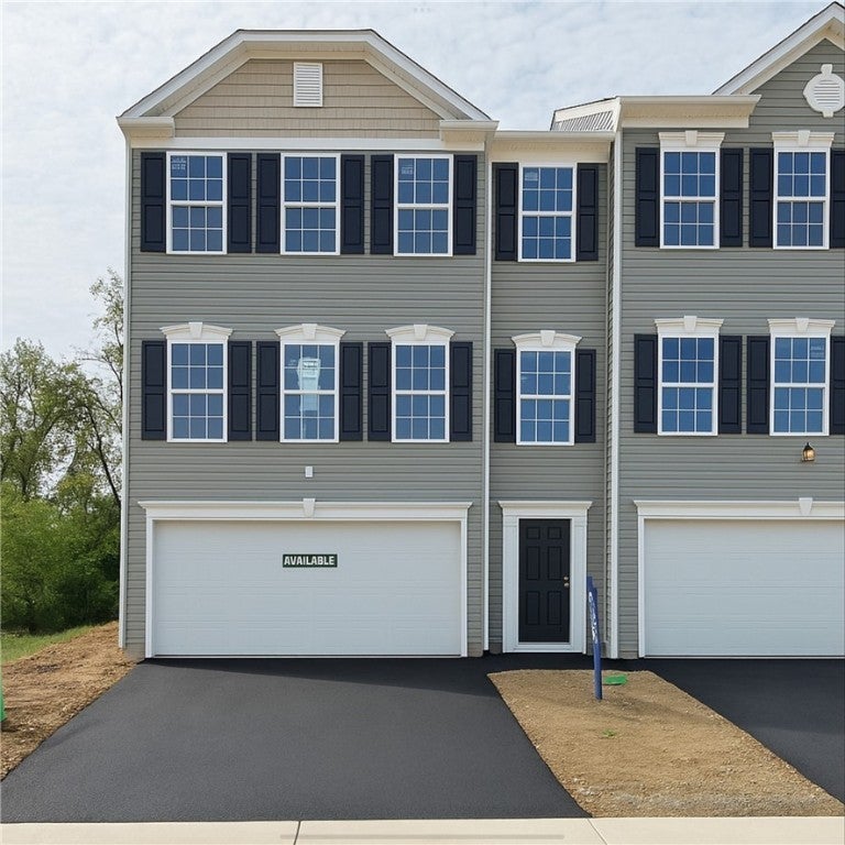 182 Lockheed Drive, Moon/Crescent