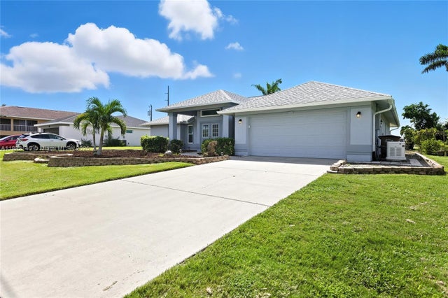 3 of 47 - 112 Sw 34th St, Cape Coral, FL