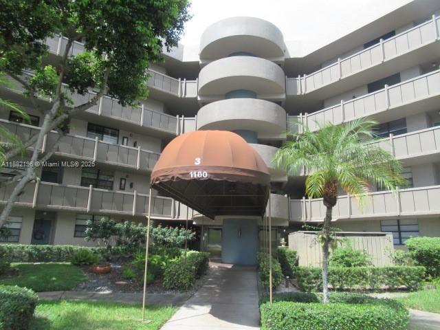 1 of 84 - 1100 Colony Point Cir 518, Pembroke Pines, FL