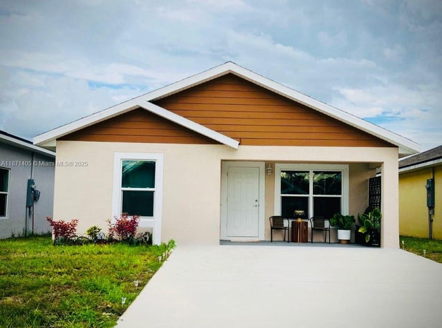 1 of 46 - 1436 Las Villas Blvd, Sebring, FL