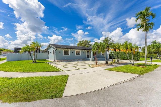 4 of 48 - 11800 Sw 35th St, Miami, FL