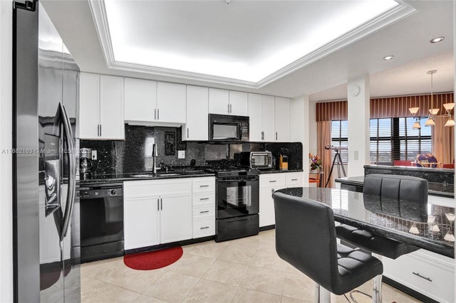 3 of 82 - 501 N Riverside Dr Ph2, Pompano Beach, FL
