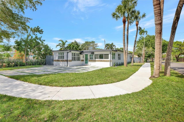 2 of 23 - 1001 Sw 19th St, Fort Lauderdale, FL