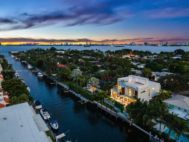 2 of 65 - 1379 Ne 104th St, Miami Shores, FL