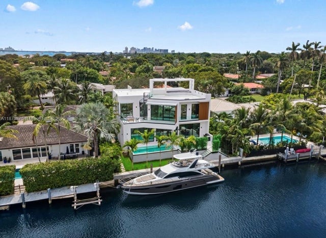 3 of 65 - 1379 Ne 104th St, Miami Shores, FL