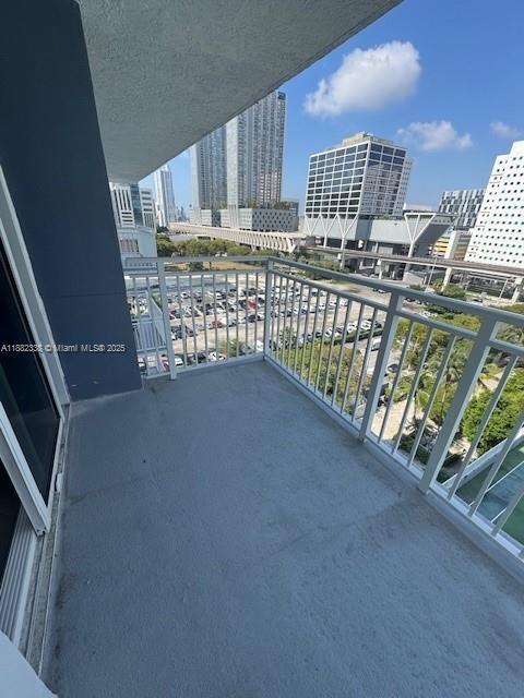 5 of 24 - 800 N Miami Ave E-1201, Miami, FL