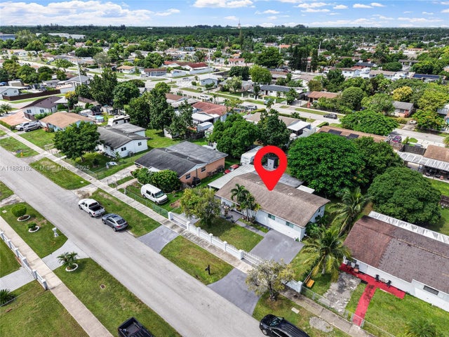 4 of 35 - 11831 Sw 182nd Ter, Miami, FL
