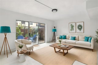 Photo of Listing #A11882353