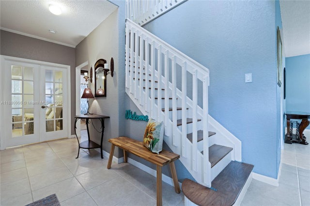 2 of 47 - 13704 S Garden Cove Cir, Davie, FL