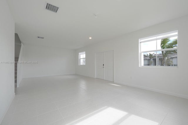 3 of 31 - 19855 Sw 321st St, Homestead, FL
