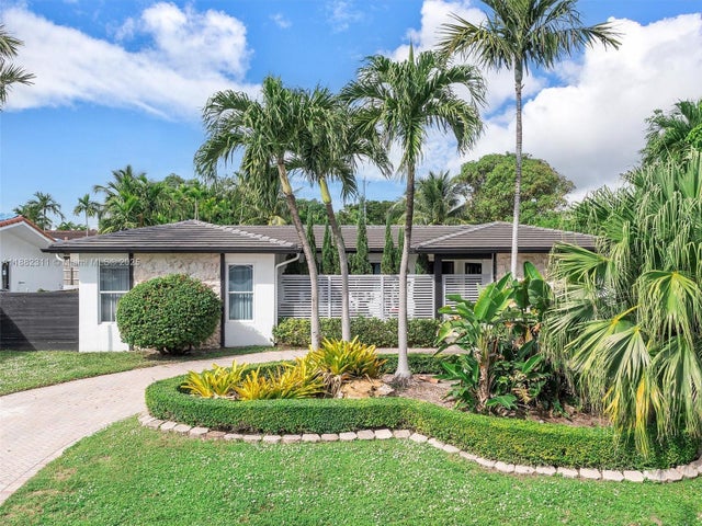 1 of 46 - 11407 N Bayshore Dr, North Miami, FL