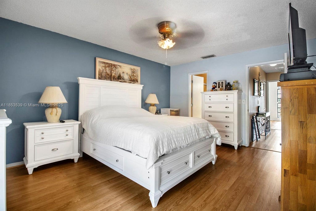 9351 Nw 14th Ct 247, Pembroke Pines