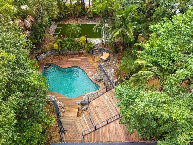 3 of 100 - 6525 Sw 133, Pinecrest, FL