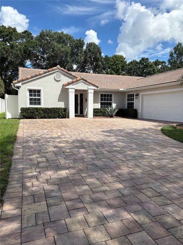 4 of 31 - 13221 Sw 17th Ct, Miramar, FL