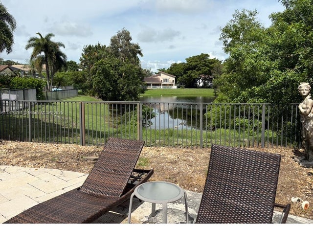 2 of 13 - 4277 Nw 26th Way, Boca Raton, FL