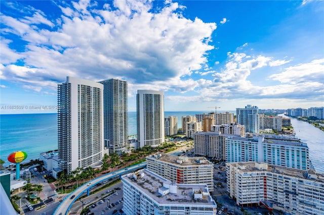 4 of 30 - 4010 S Ocean Dr 2709, Hollywood, FL