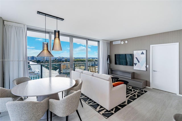 5 of 30 - 4010 S Ocean Dr 2709, Hollywood, FL