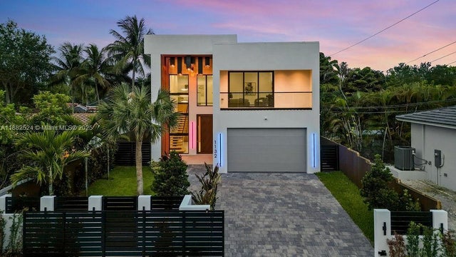 1 of 63 - 1132 Se 6th Ter, Fort Lauderdale, FL