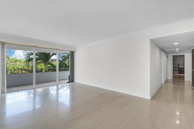 5 of 37 - 155 Ocean Lane Dr 300, Key Biscayne, FL