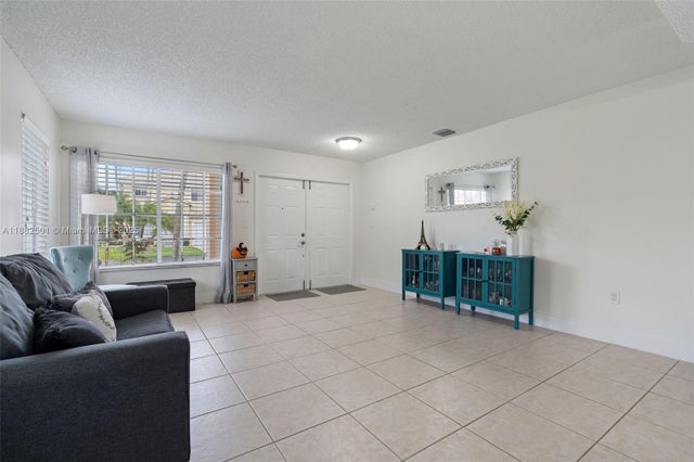 4 of 31 - 14152 Sw 154th Ct, Miami, FL