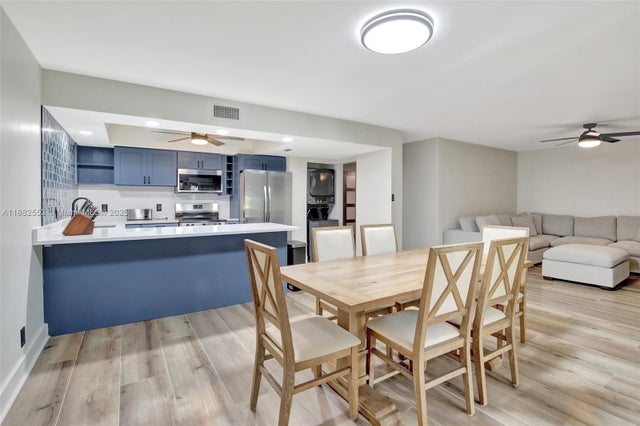 5 of 20 - 520 Orton Ave 303, Fort Lauderdale, FL