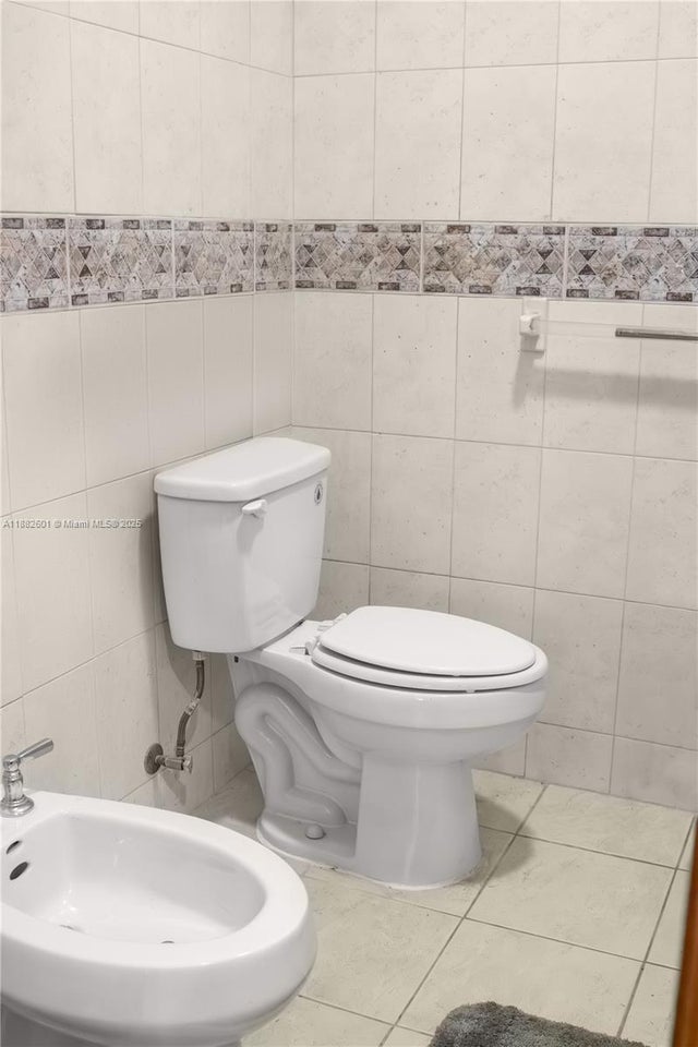 3 of 17 - 2051 Nw 179th St, Miami Gardens, FL
