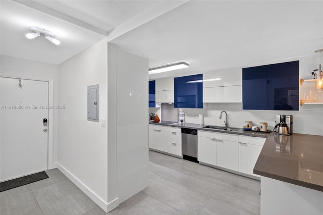 3 of 21 - 240 Galen Dr 207, Key Biscayne, FL