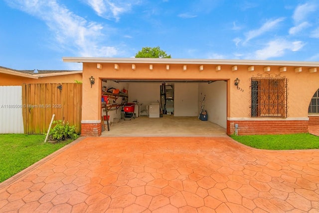 5 of 46 - 8930 Nw 11th St, Pembroke Pines, FL