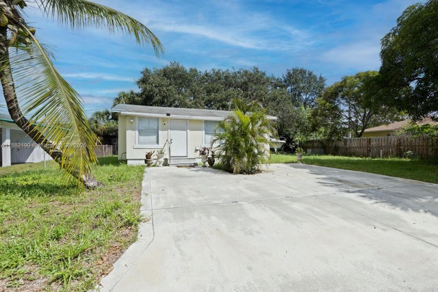 1 of 10 - 1711 Nw 7th Pl, Fort Lauderdale, FL