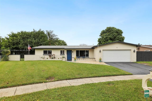 2 of 48 - 2300 Nw 114th Ave, Pembroke Pines, FL