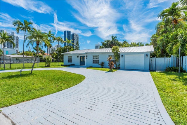 1 of 39 - 350 190th St, Sunny Isles Beach, FL