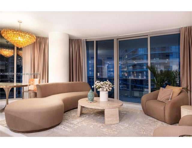 1 of 24 - 200 Biscayne Boulevard Way 4201, Miami, FL