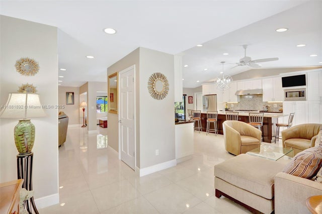 4 of 47 - 12620 Sw 113th Ct, Miami, FL