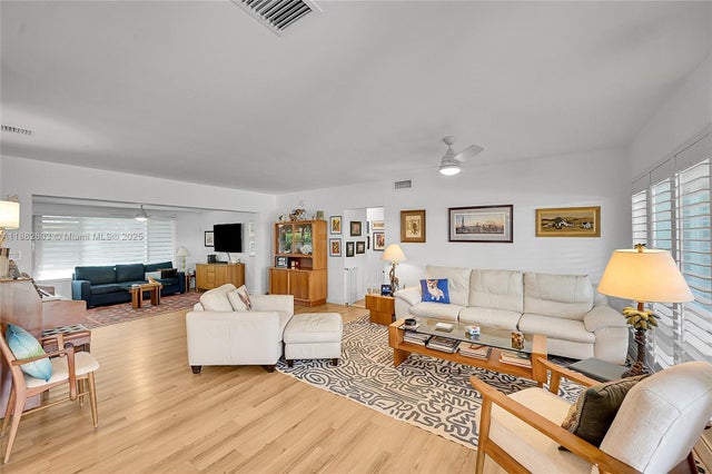 4 of 52 - 1431 S Ocean Blvd #85, Lauderdale By The Sea, FL