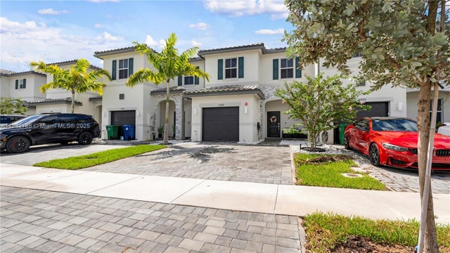 3 of 42 - 11968 Nw 46th St, Coral Springs, FL