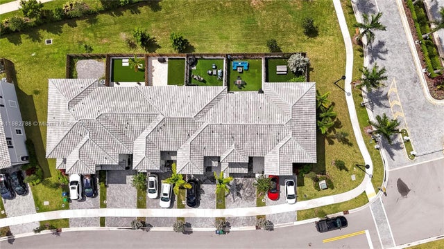 5 of 42 - 11968 Nw 46th St, Coral Springs, FL