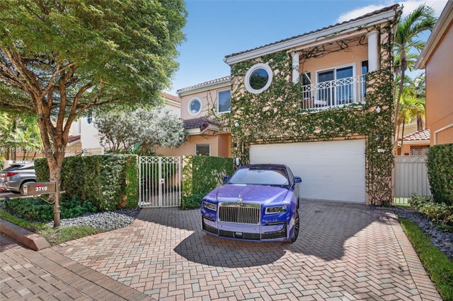 3 of 91 - 3710 Ne 208th Ter, Aventura, FL