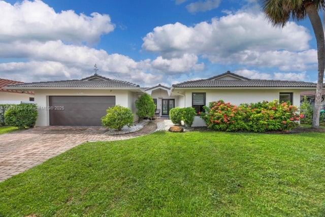 5 of 35 - 10448 Sw 23rd St, Miami, FL