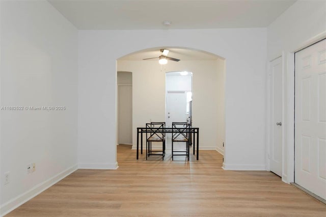 3 of 14 - 1561 Lenox Ave 10, Miami Beach, FL