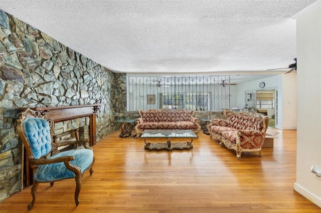 5 of 38 - 14150 Nw 2nd Ave, Miami, FL