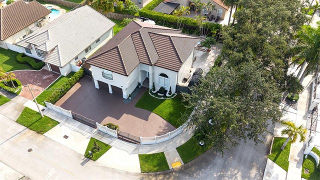 3 of 53 - 1385 Sw 143rd Ct, Miami, FL
