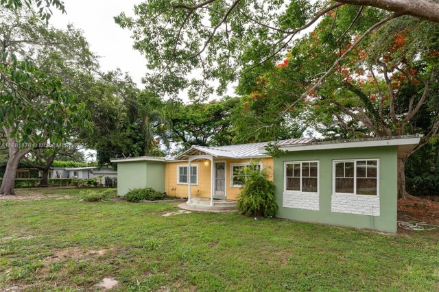 3 of 13 - 7997 Sw 98th Ter, Miami, FL
