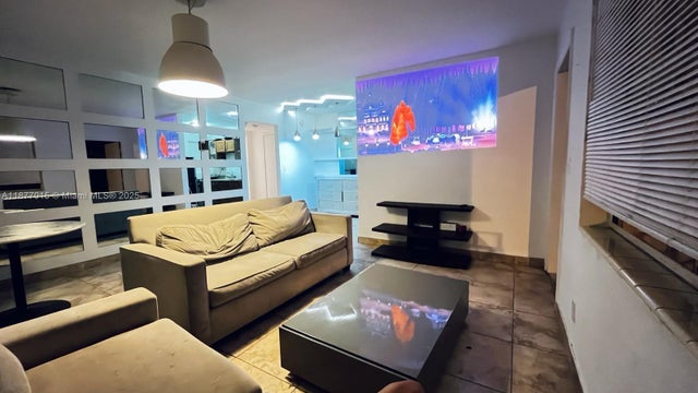 1 of 8 - 7800 Byron Ave 5, Miami Beach, FL