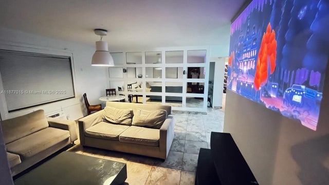 3 of 8 - 7800 Byron Ave 5, Miami Beach, FL