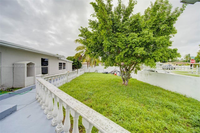 3 of 66 - 5040 Nw 197 St, Miami, FL