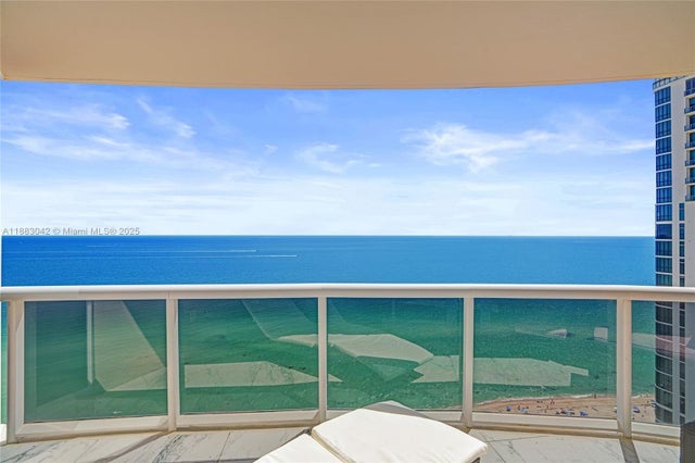 2 of 3 - 17555 Collins Ave 3001, Sunny Isles Beach, FL